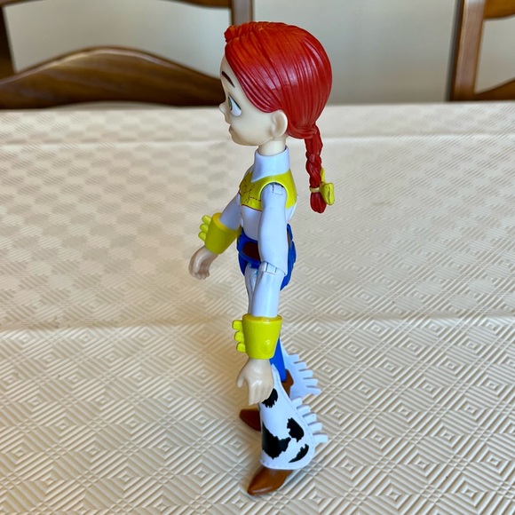2017 Toy Story 4 Jessie 9” Figure Disney Pixar Mattel Bendable Cowgirl No Hat - Picture 3 of 8